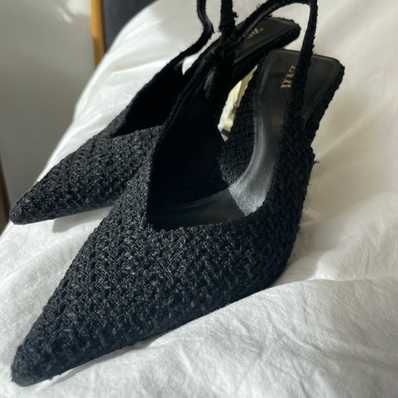 Zara Quilted heels with gold - Picture 3 of 3